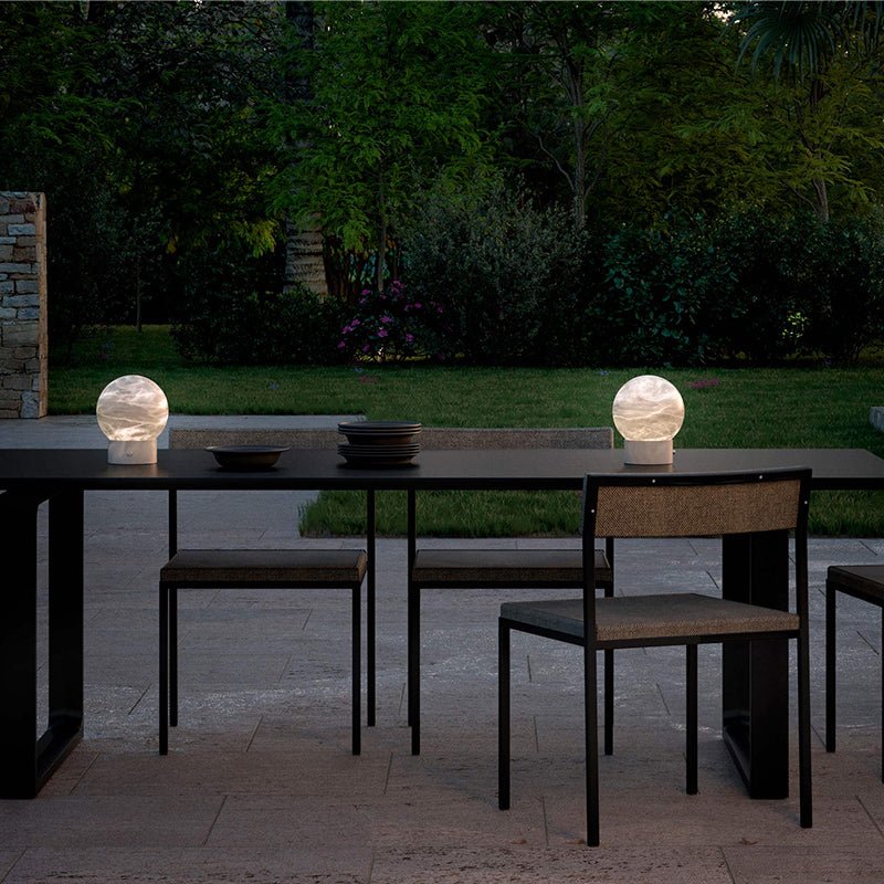 Nami Shumu Alabaster Global Table Lamp