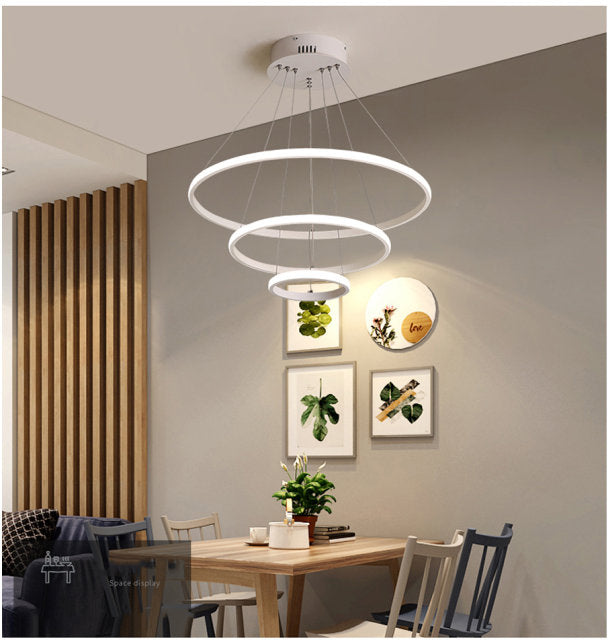 Savanna 3-Ring Chandelier