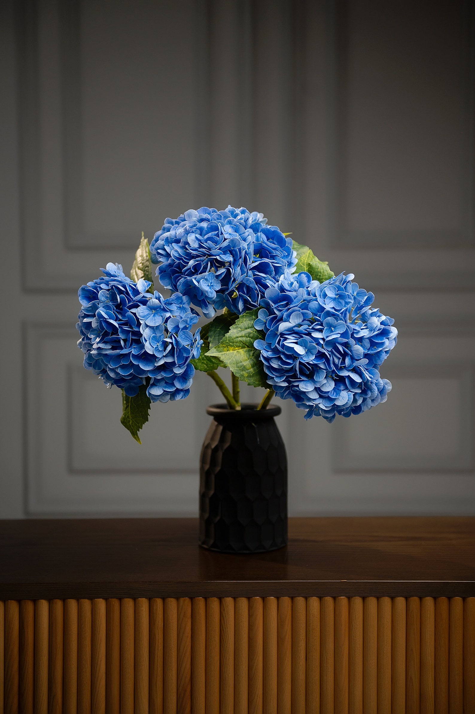 Real Touch Blue Hydrangea Stem 21 Artificial Flower