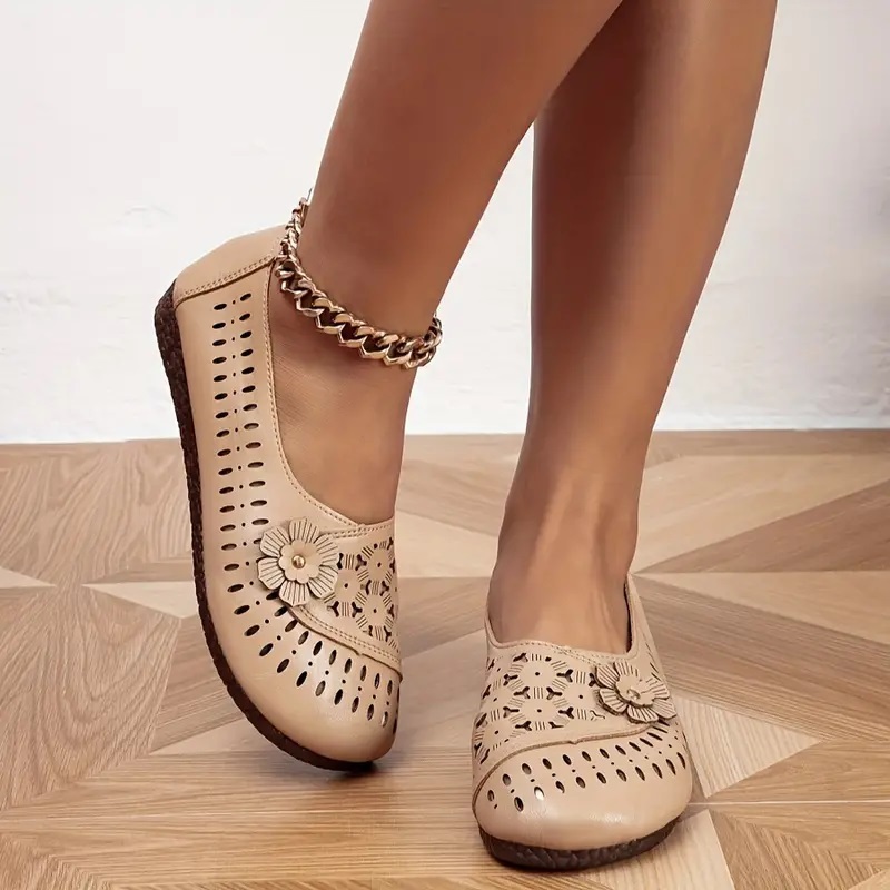 🎁Last Day Sale 49% Off - Premium Women's Orthopedic Leather Soft Sole Flower Shoes