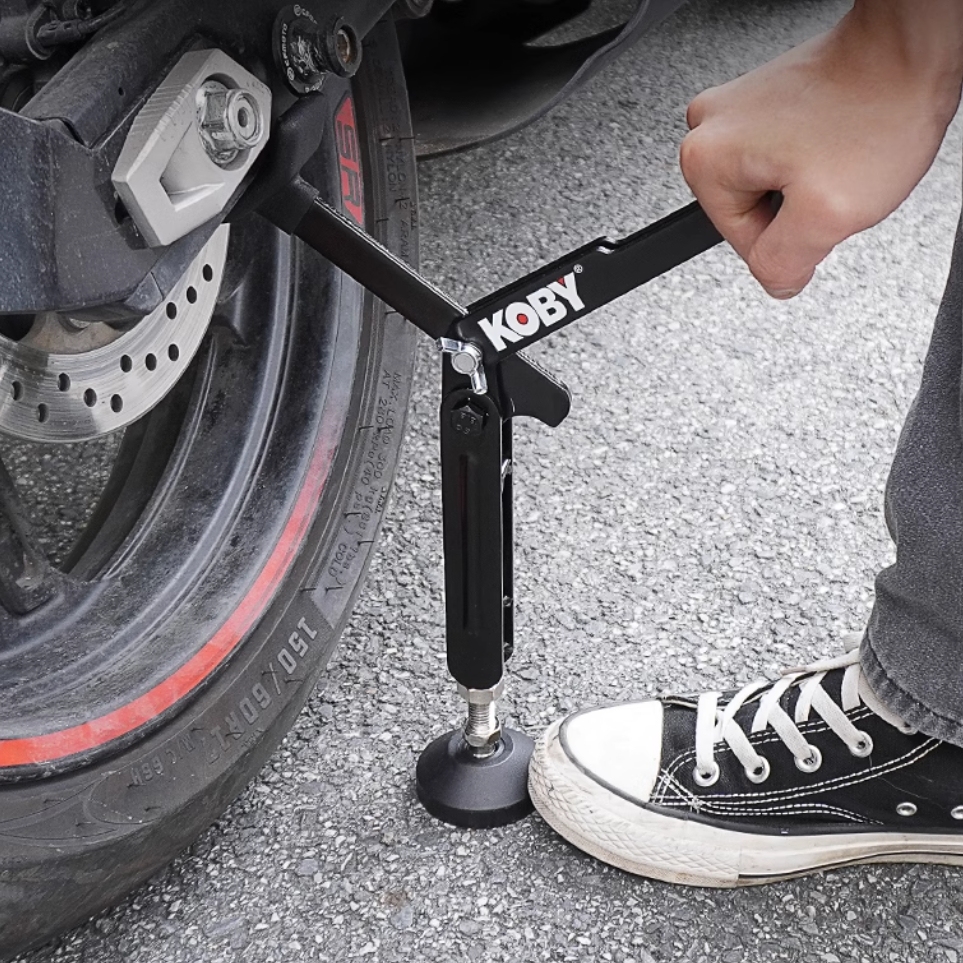 Motorcycle lifting frame rear wheel support frame portable maintenance lifting frame