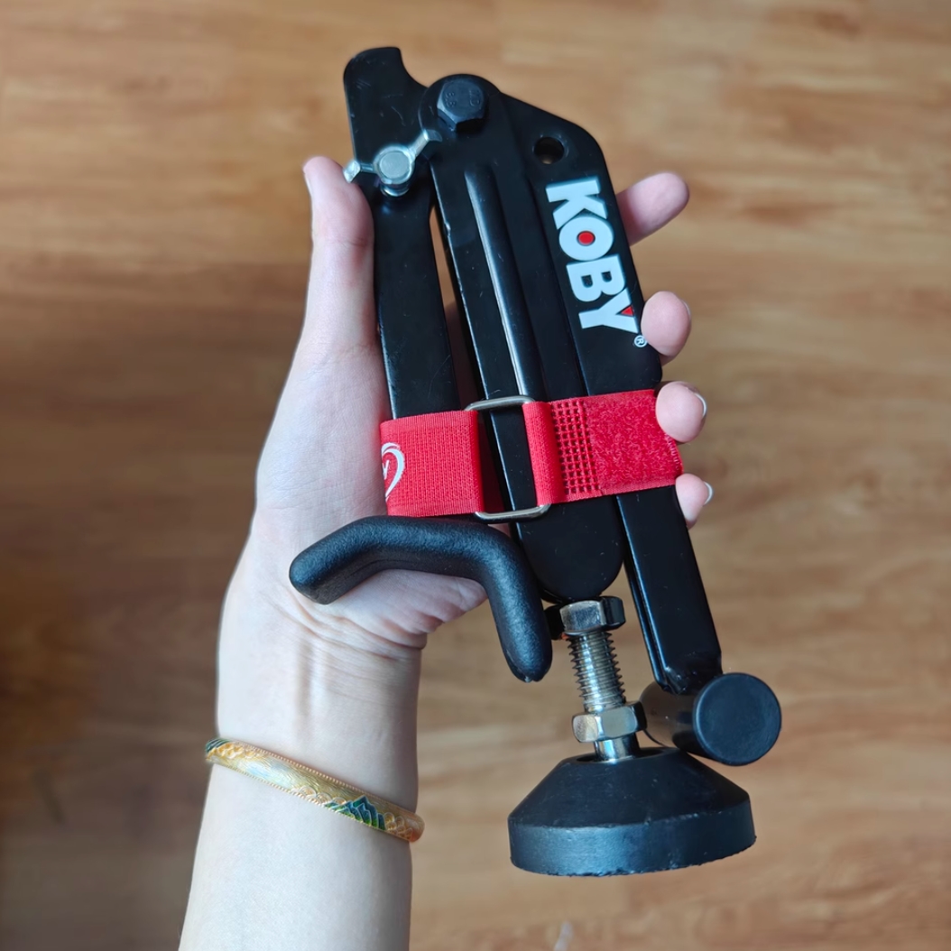 Motorcycle lifting frame rear wheel support frame portable maintenance lifting frame