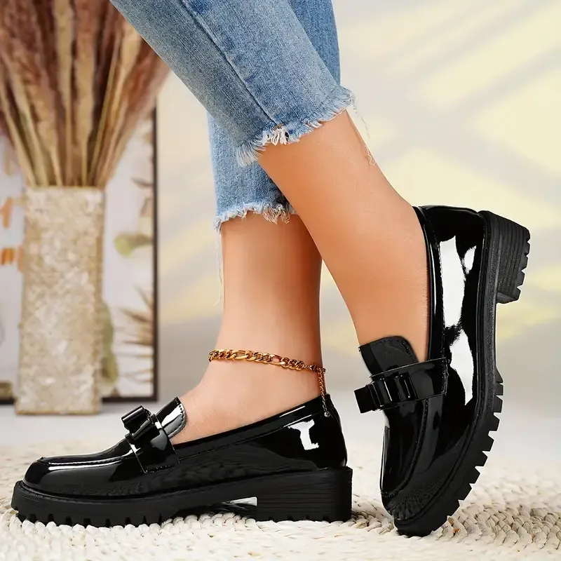 🔥Last Day Promotion 50% OFF - Women's Solid Colour Fashion Thick Sole Leather Shoes