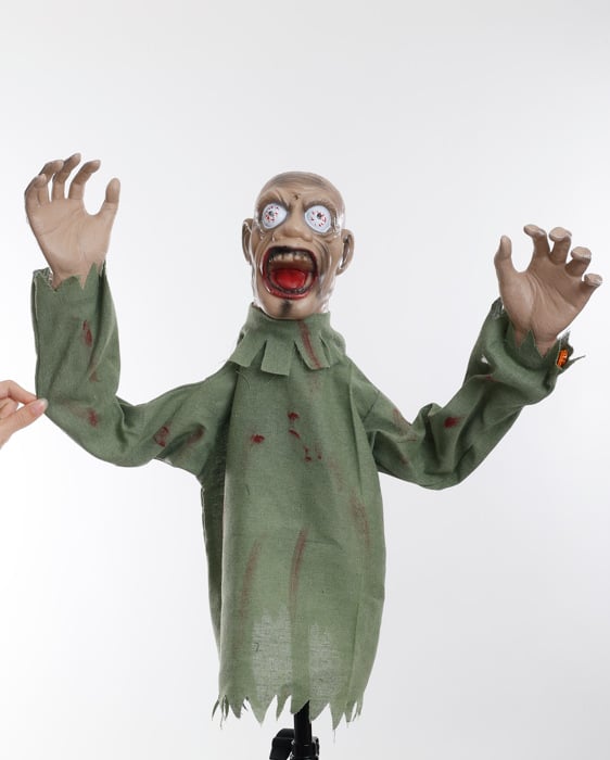 Halloween Creepy Rocking Skeleton