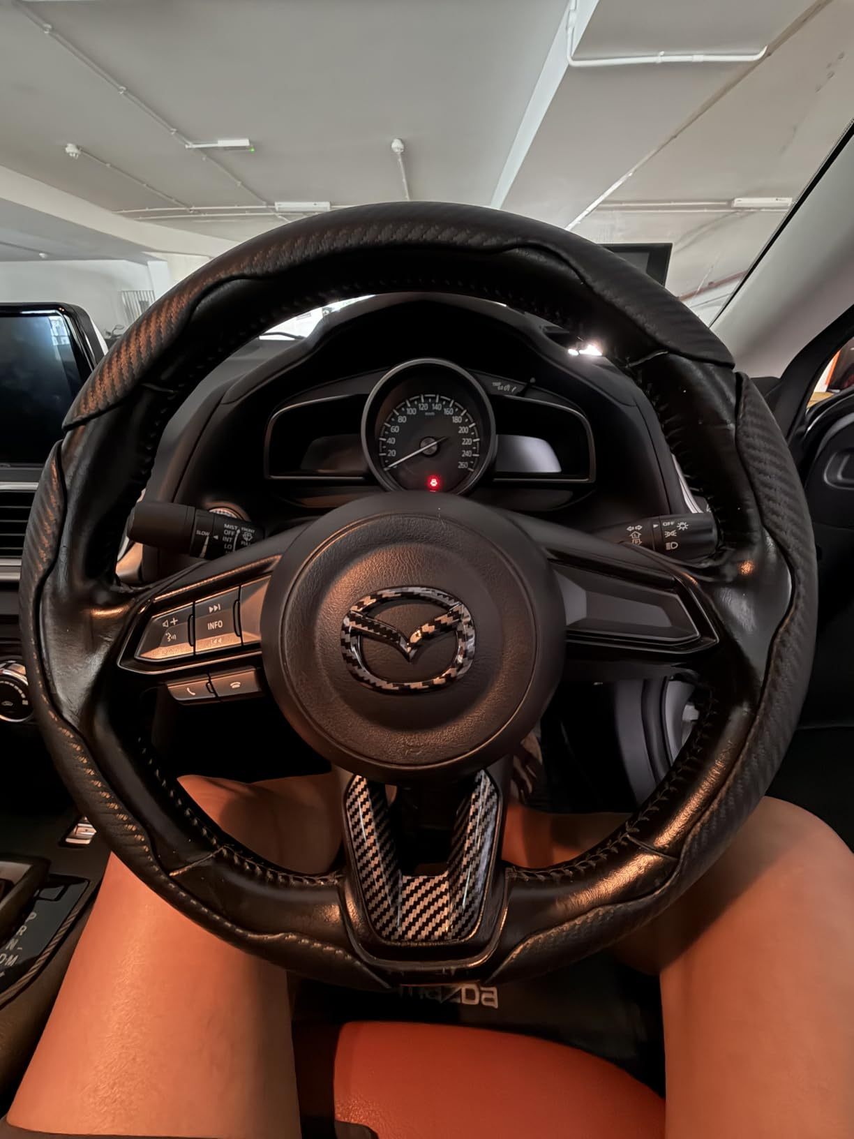 aurovault.com - Carbon Fiber Silicone Anti-Slip Car Steering Wheel Cover Universal Fit