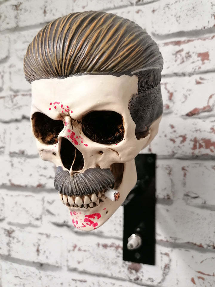 LAST DAY 70% OFF - 🏴‍☠️Motorcycle Helmet and Jacket Skull Holder