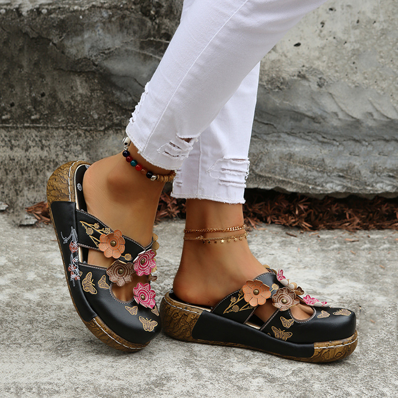 Women's Floral Leather Clog Sandals 