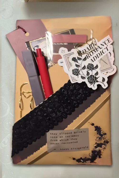 📚💕Blind Date with a Book - 🎁Bookish Gifts