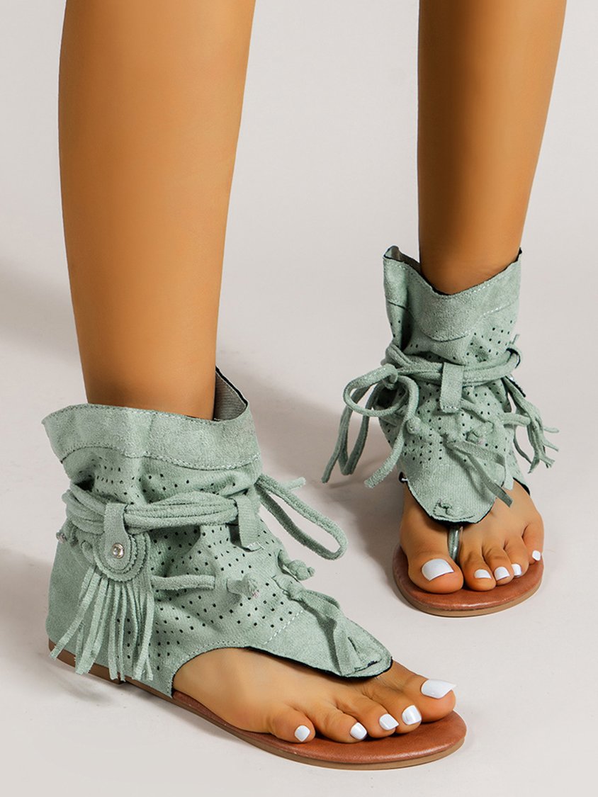 Retro Flat Tassel Cutout Thong Sandals