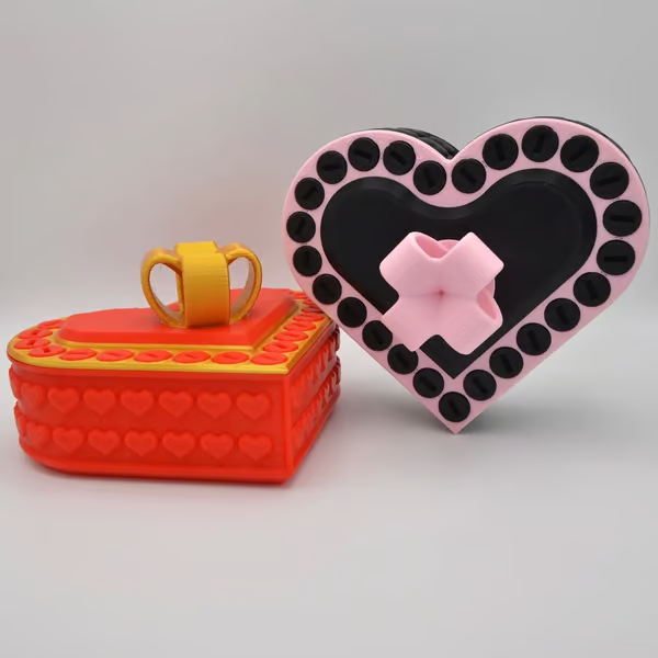 3D Printed Annoying Valentines Gift Box Ornaments 😂 - Ideal for Pranks and Mischief!
