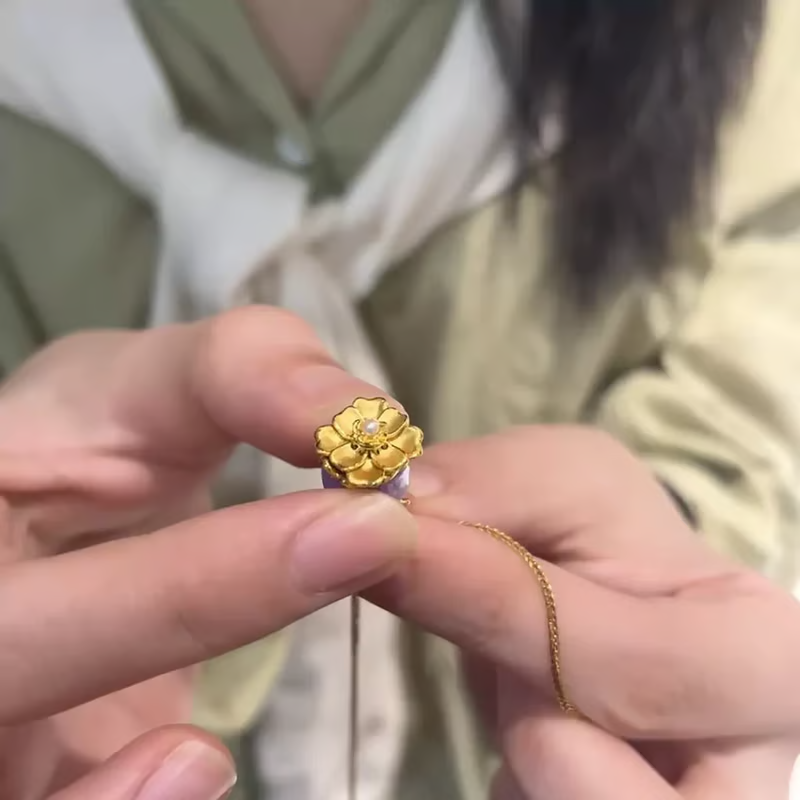 Blooming Rose Necklace