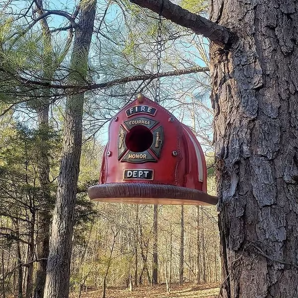 【Official Brand Store】🔥Last 4 hours Sale: Save 50% -Firefighter-Themed Birdhouse