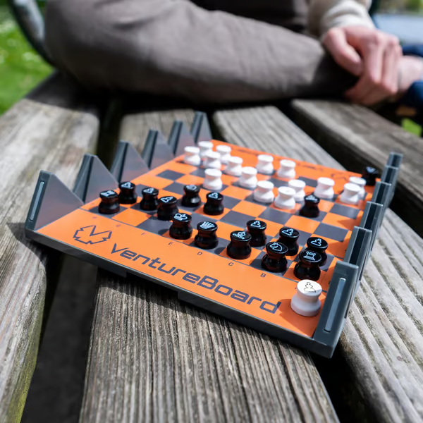 6-Inch Magnetic Chess Set – The Ultimate Portable Game for Chess Lovers! ♟️✨