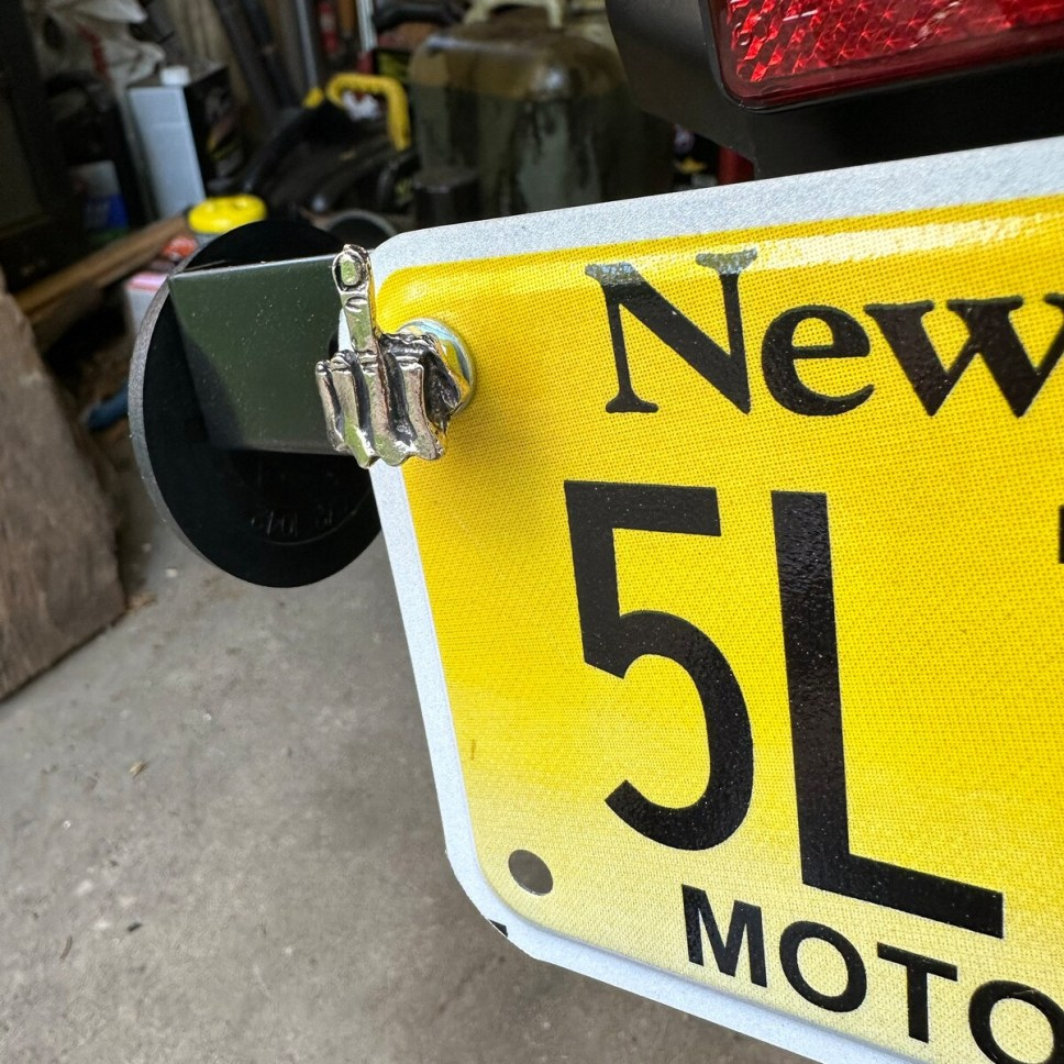 🔥LAST DAY 50% OFF✨Motorcycle Universal Finger License Plate Screw