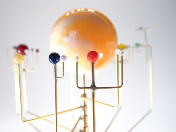 🔥Last Day Sale 50% OFF - Clockwork Solar system model