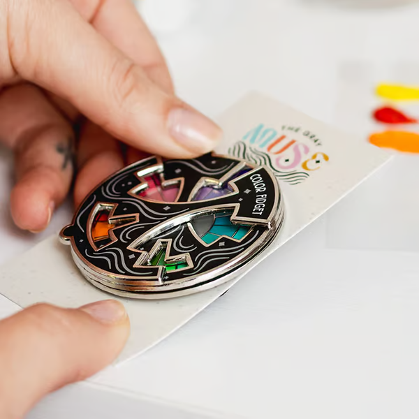 🌈Color Fidget Enamel Pin