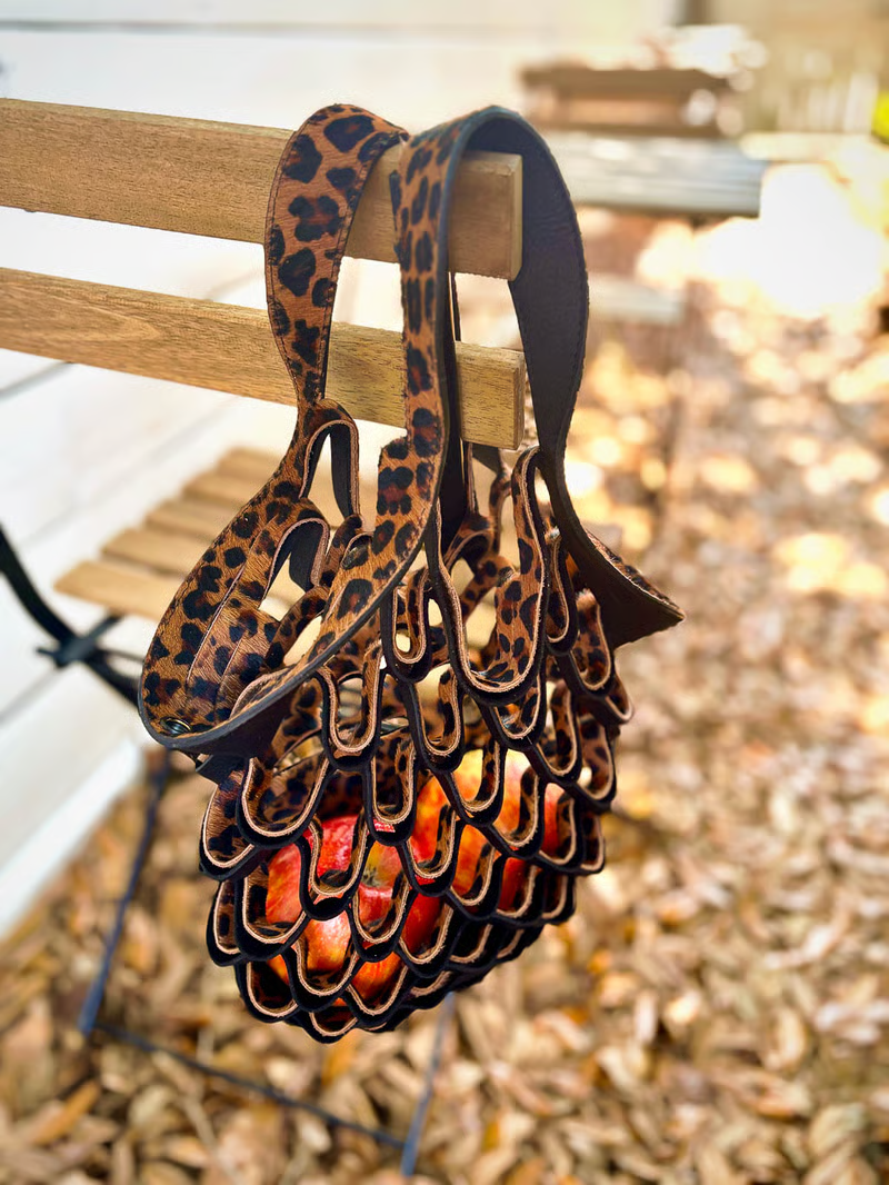 🔥Last Day: 49% OFF🔥The Zest Bag - Handmade Leather Folding Tote Bag