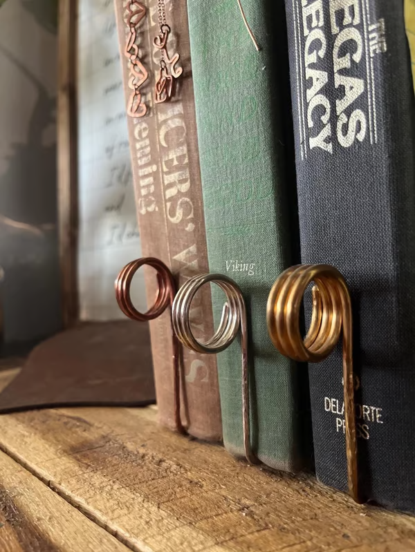 🔥2025 Hot Sale 49% OFF -Book Holder Ring Bookmark