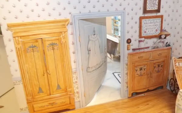 🧸Three Dimensional Edwardian Doll House🏘️⏰32 in stock