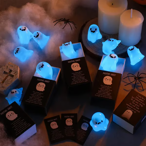 🔥Buy 1 Get 5 Free!!! - Mystery Glow-in-the-Dark Ghost Blind Box🗃️
