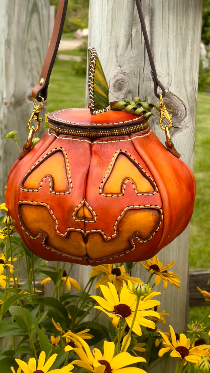 🔥Last Day 49% OFF - 🎃The Great Purely handmade leather Pumpkin Bag(✨Same as in the video)