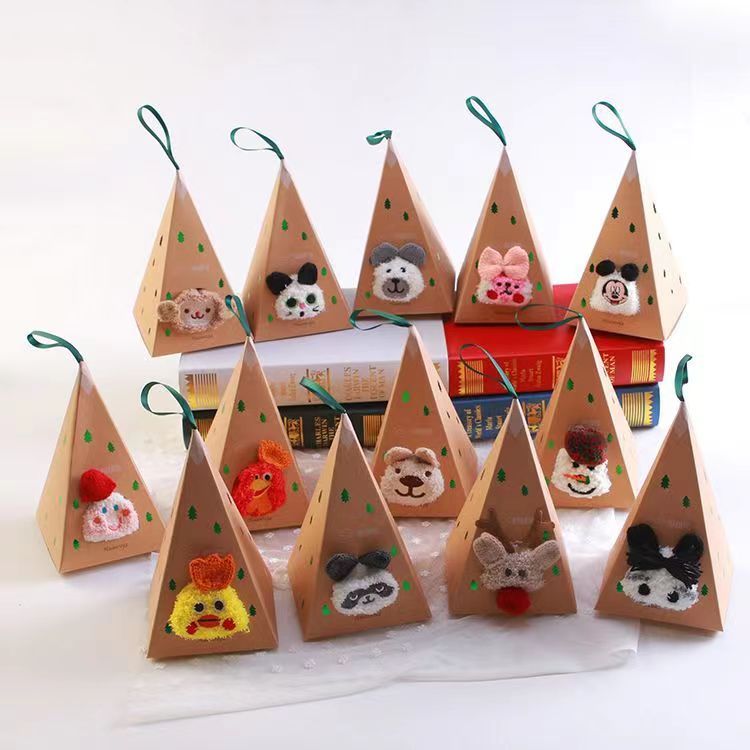 (🌲EARLY CHRISTMAS SALE - 49% OFF) 🎁🧦Christmas Style Thickened Warm Socks - Gift Wrapping🎁BUY 4 GET EXTRA 10% OFF-Festivesl