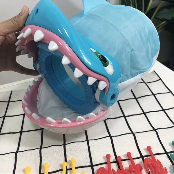 Shark Bite Game - Watch Your Fingers!-Festivesl