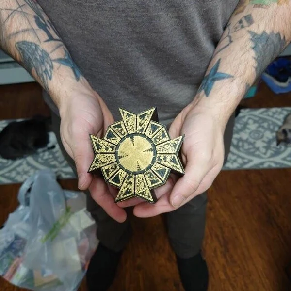 Working Lemarchand's Lament Configuration Lock Puzzle Box from Hellraiser-Festivesl