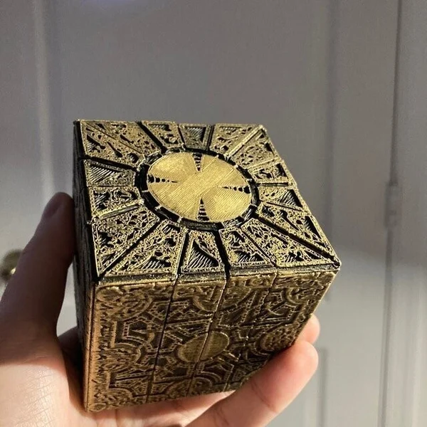 Working Lemarchand's Lament Configuration Lock Puzzle Box from Hellraiser-Festivesl
