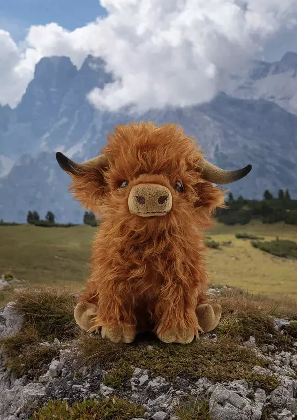 (🎁2024 New Year Hot Sale🎁)🐂Eco-Friendly Scottish Highland Cow Soft Plush Toy-Festivesl
