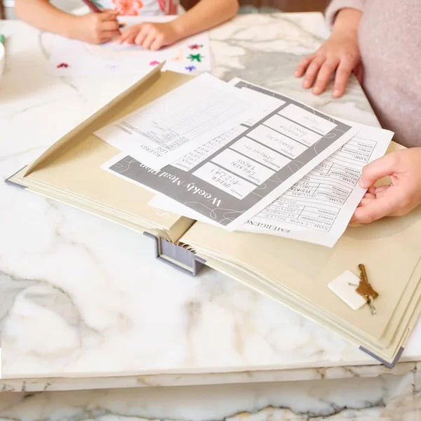 ❤️‍🔥"In Case I Go Missing" Binder (BUY 2 FREE SHIPPING)-Festivesl