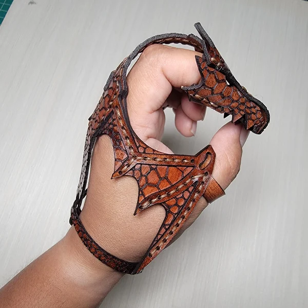 Handmade. Leather Hand Dragon bracelet🐲