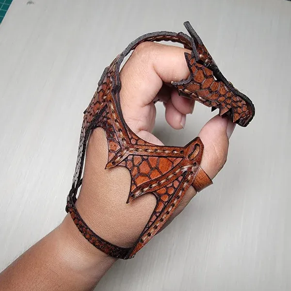 Handmade. Leather Hand Dragon bracelet🐲