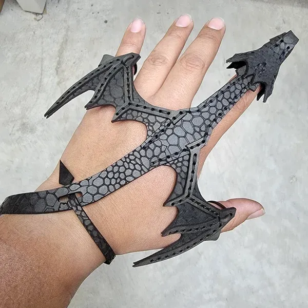 Handmade. Leather Hand Dragon bracelet🐲