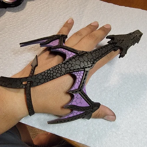 Handmade. Leather Hand Dragon bracelet🐲