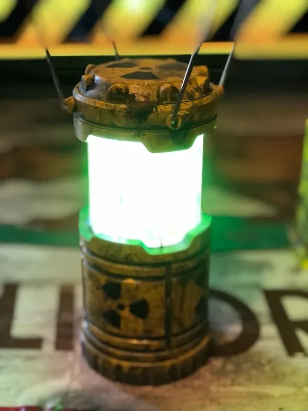 ☣Limited Edition Miniature Nuclear Reactor Lantern/Lamp