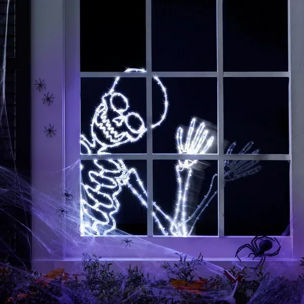 The Waving Window Skeleton