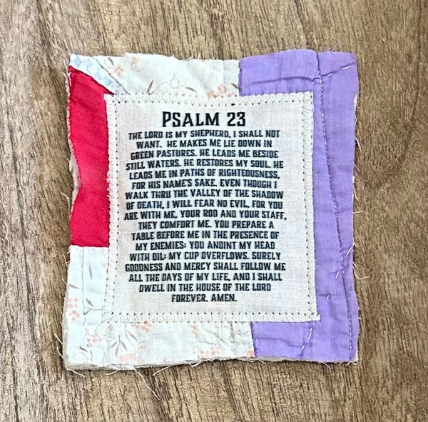 Last Day 49%OFF - Prayer Quilt with cross inside