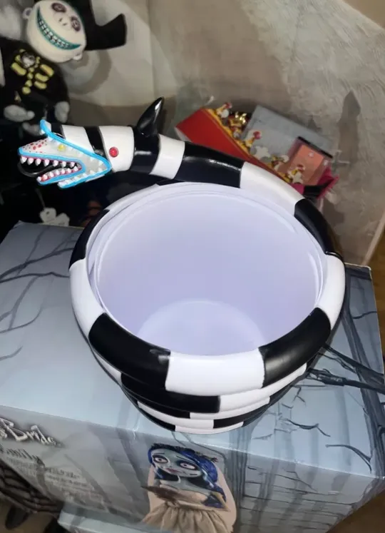 Sandworm Popcorn Bucket - Limited Edition🍿