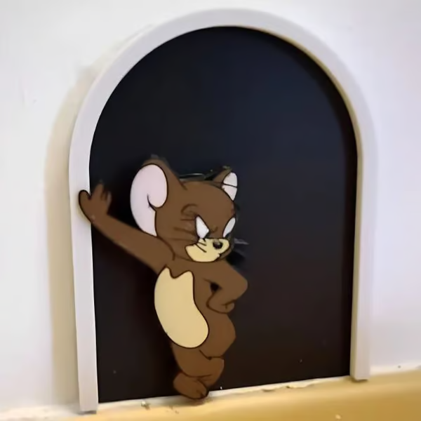 🎅Christmas Hot Sale -🎄Tom and Jerry Decorative Wall Hole