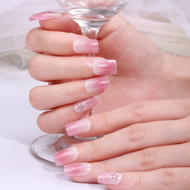 Blush Gradient Flower Accent Gel Nail Wraps – Romantic Softness for Elegant Nails