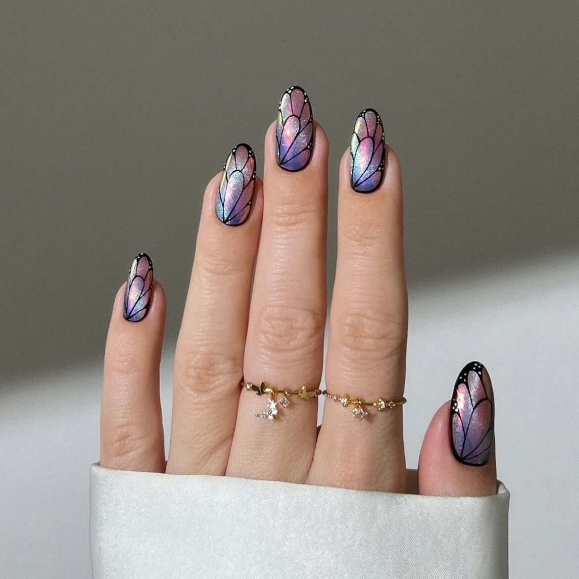 Butterfly Wings Gel Nail Wraps – A Touch of Elegance and Whimsy