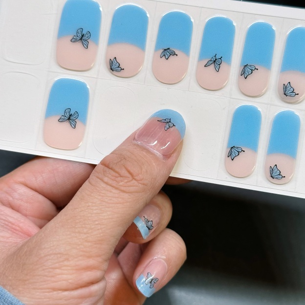 Blue Butterfly Gel Nail Wraps – Elegance in Every Detail