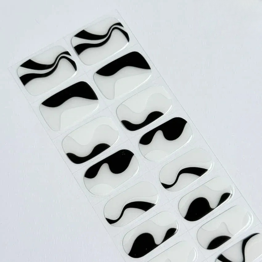 Black & White Wave Art Nails Designs Semi Cured Gel Nail Strips