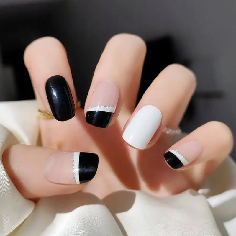 Black & White Edge Chic Nails Designs Semi Cured Gel Nail Strips