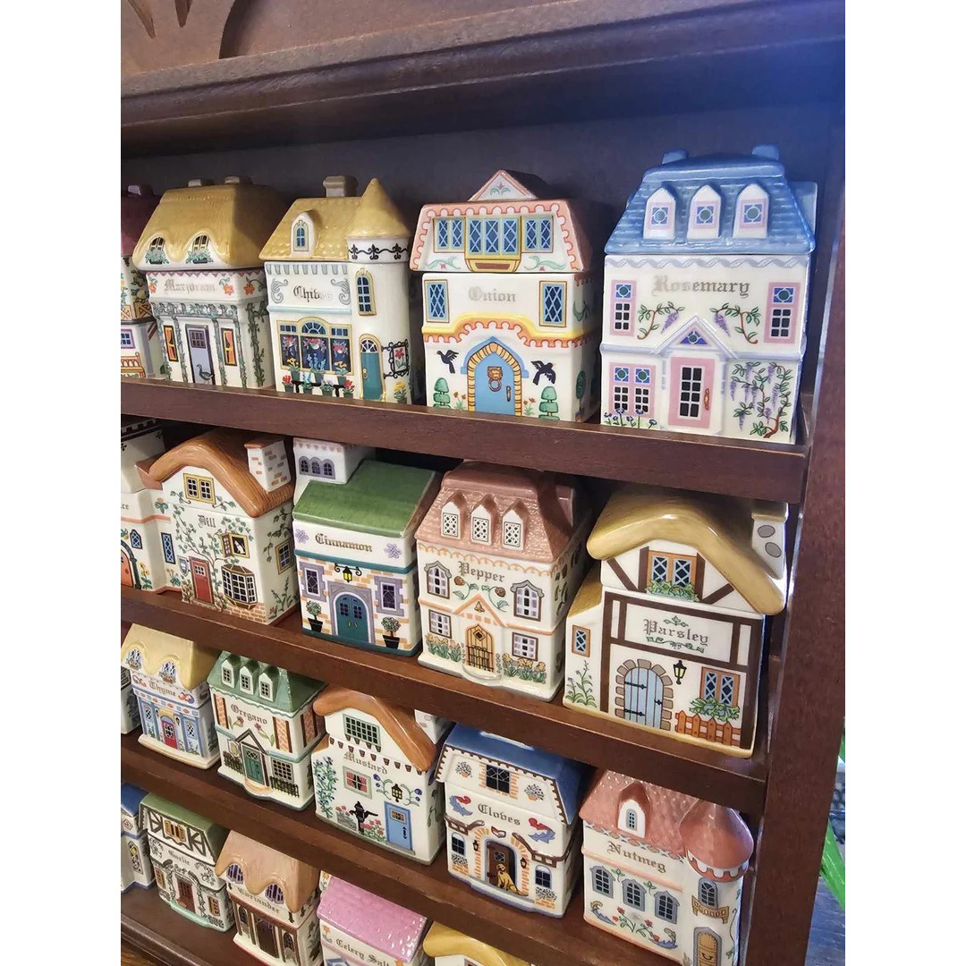 RARE SPICE VILLAGE by Lenox "Canterbury Crossing" 24 Spice Jars with Rack