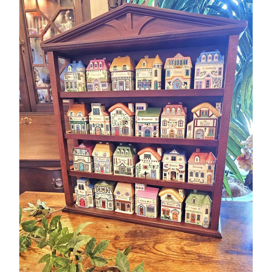 RARE SPICE VILLAGE by Lenox "Canterbury Crossing" 24 Spice Jars with Rack