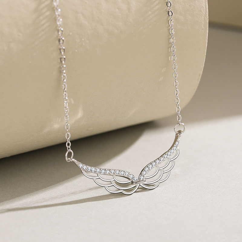 S925 Sterling Silver Pendant Necklace with Cubic Zirconia Angel Wing Style