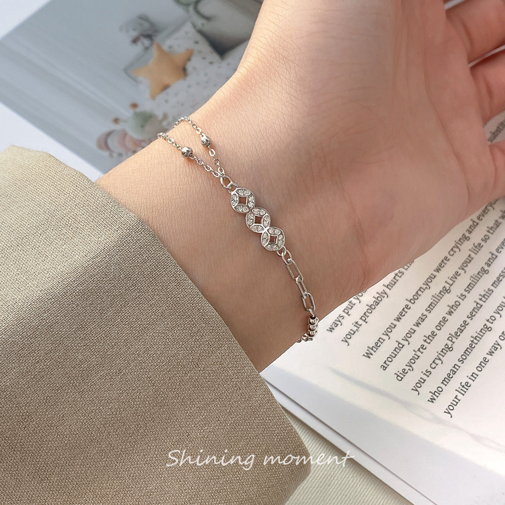 Fashion S925 Sterling Silver Bracelet with Cubic Zirconia Simple Style for Women