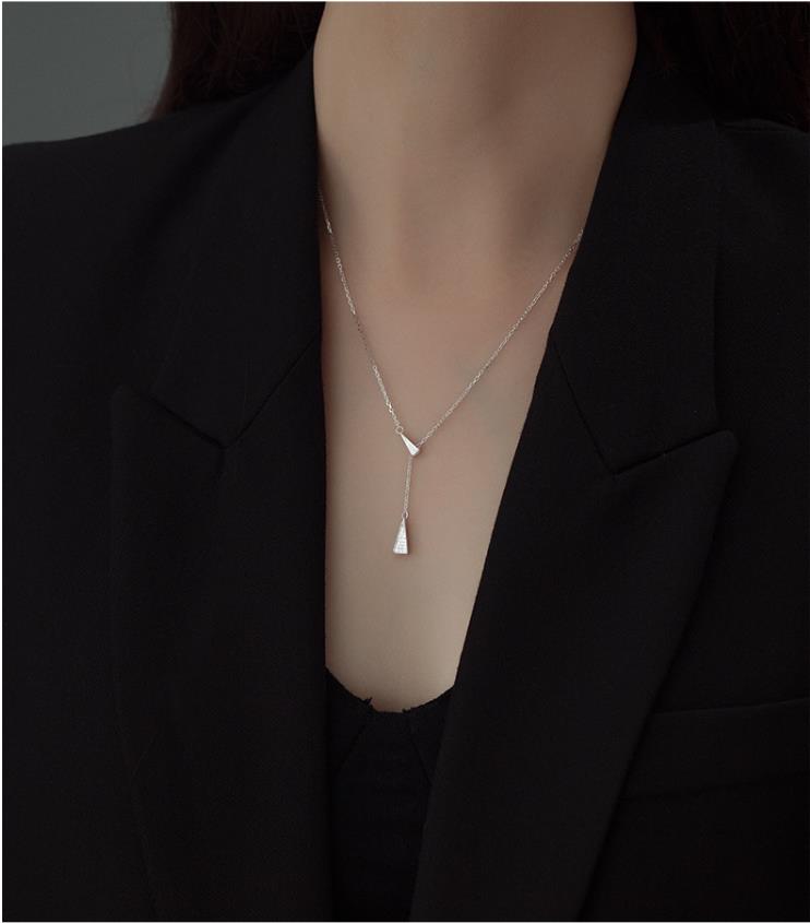 #246 925 Sterling Silver Pendant  Necklace with Cubic Zirconia Unique Casual Design for women